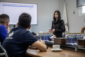 Intern presenting tubing collapse analysis